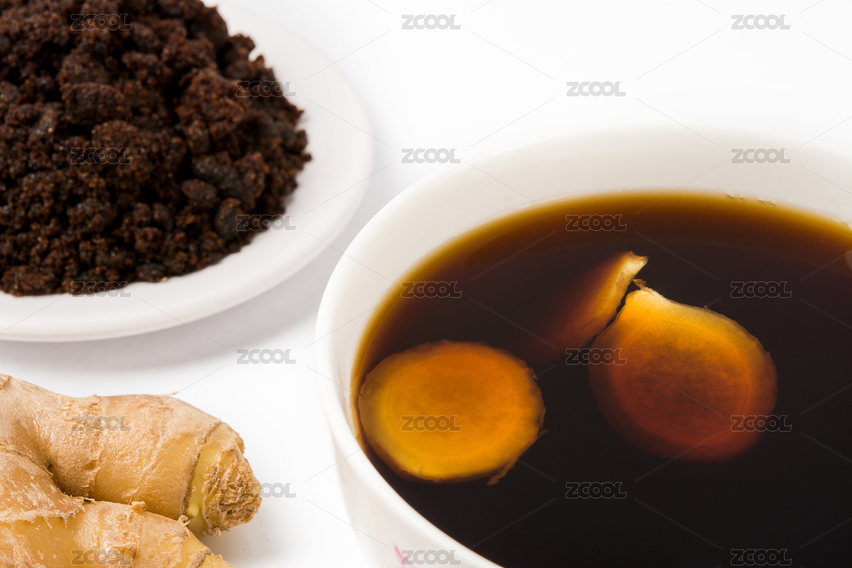 白色背景上放了一塊姜，一盤(pán)紅糖，一碗紅糖姜糖水（主預(yù)覽-8276755） - 未分類 - 站酷設(shè)計(jì)師桃子湖原創(chuàng)素材 - 站酷ZCOOL