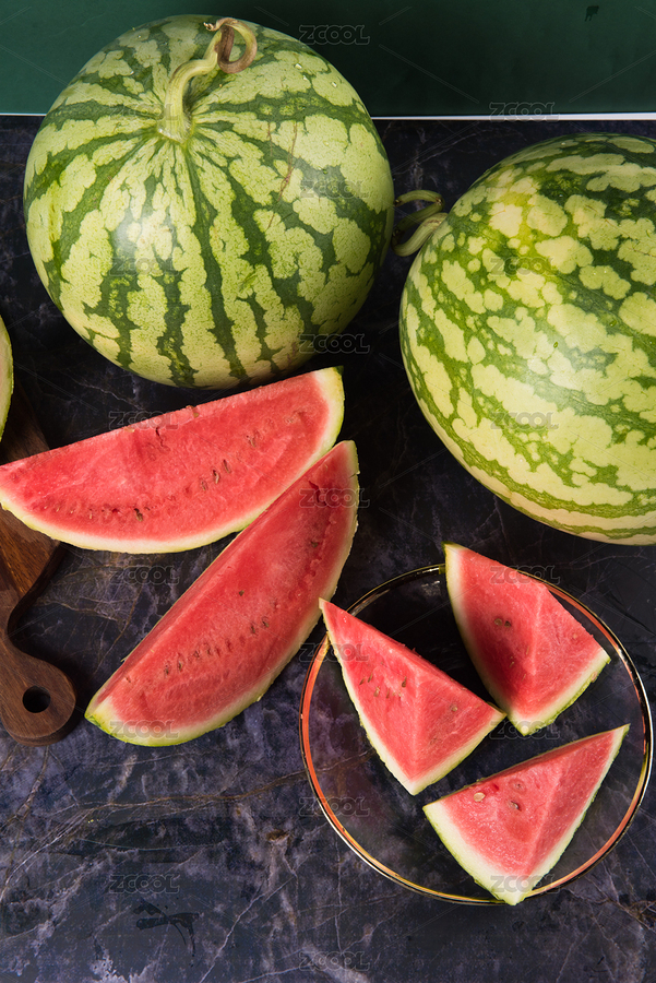 桌上的麒麟瓜（主預覽-7649617） - 未分類 - 站酷設計師dzy2009341原創(chuàng)素材 - 站酷ZCOOL