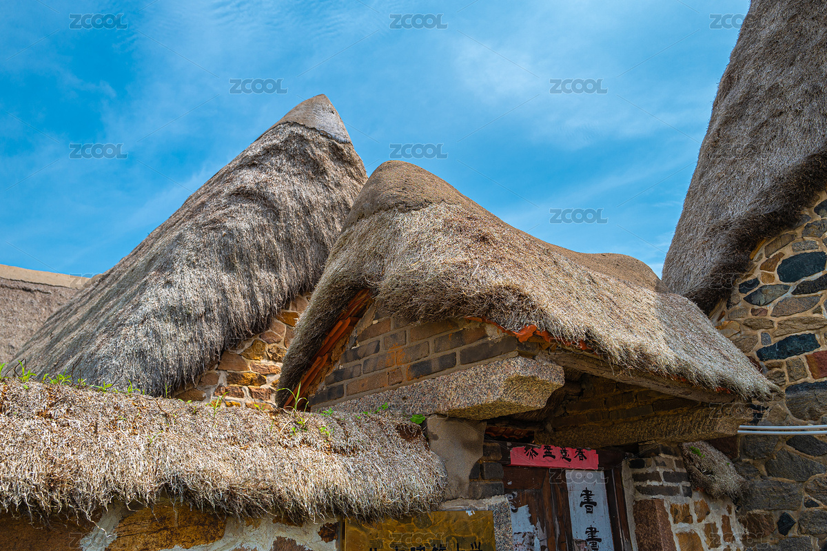 中國(guó)山東省榮成市漁村的海草房（主預(yù)覽-2726847） - 未分類 - 站酷設(shè)計(jì)師丹心蝶舞原創(chuàng)素材 - 站酷ZCOOL