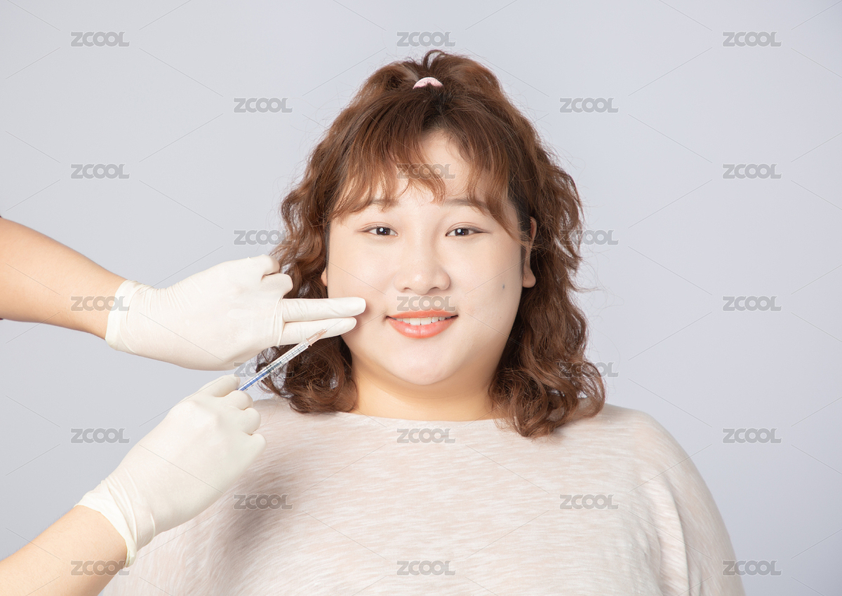 正在美容整形的亞洲肥胖女孩 打針（主預(yù)覽-5512318） - 未分類 - 站酷設(shè)計(jì)師啊喔鵝咿嗚魚原創(chuàng)素材 - 站酷ZCOOL