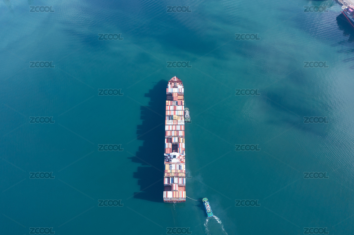深圳鹽田港行駛中的集裝箱船（主預(yù)覽-12799834） - 未分類 - 站酷設(shè)計(jì)師小神仙628原創(chuàng)素材 - 站酷ZCOOL