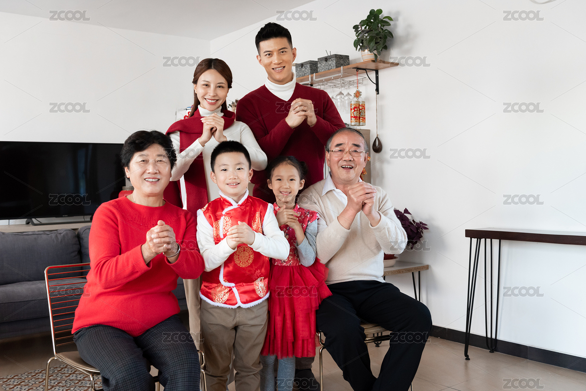 祖孫三代一家人看向鏡頭拜年（主預覽-8505592） - 未分類 - 站酷設(shè)計師家有糧田千萬畝原創(chuàng)素材 - 站酷ZCOOL