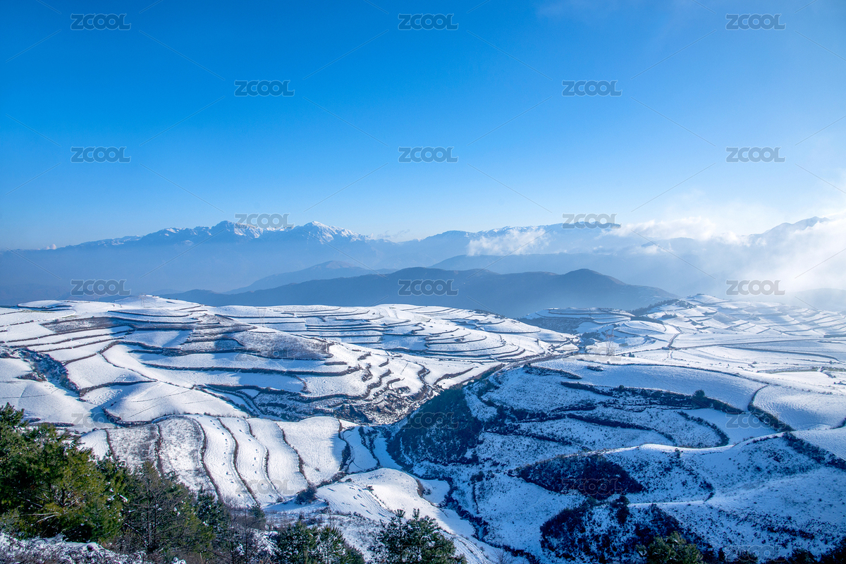云南東川雪后“錦繡園”紅土地（主預(yù)覽-9084247） - 未分類 - 站酷設(shè)計(jì)師小聊紳士原創(chuàng)素材 - 站酷ZCOOL