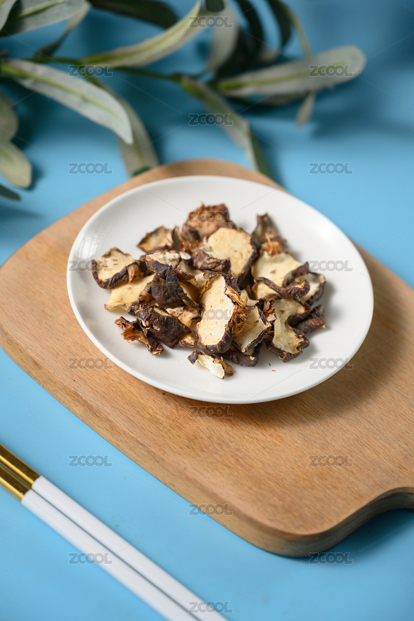 桌面上的盤子里的美味可口的馬蹄干（主預覽-8582349） - 未分類 - 站酷設計師我是小助理原創(chuàng)素材 - 站酷ZCOOL
