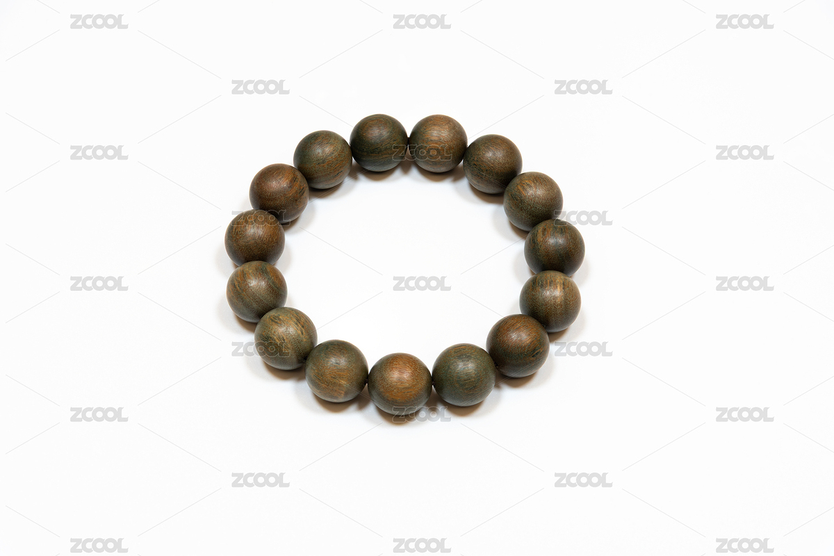 白底上的一串綠檀木圓形佛珠手串（主預(yù)覽-12539781） - 未分類 - 站酷設(shè)計(jì)師攝影熊孩子原創(chuàng)素材 - 站酷ZCOOL