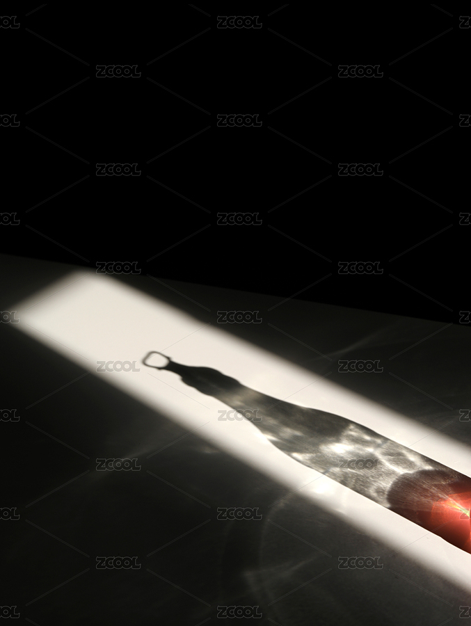 夏日陽光下飲品玻璃瓶子的影子（主預(yù)覽-8656071） - 未分類 - 站酷設(shè)計師Luo_菁原創(chuàng)素材 - 站酷ZCOOL