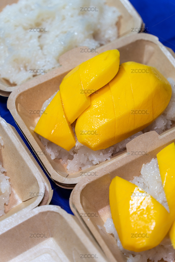 外賣盒里新鮮的泰式芒果糯米飯（主預(yù)覽-11651816） - 未分類 - 站酷設(shè)計師STC炳權(quán)原創(chuàng)素材 - 站酷ZCOOL