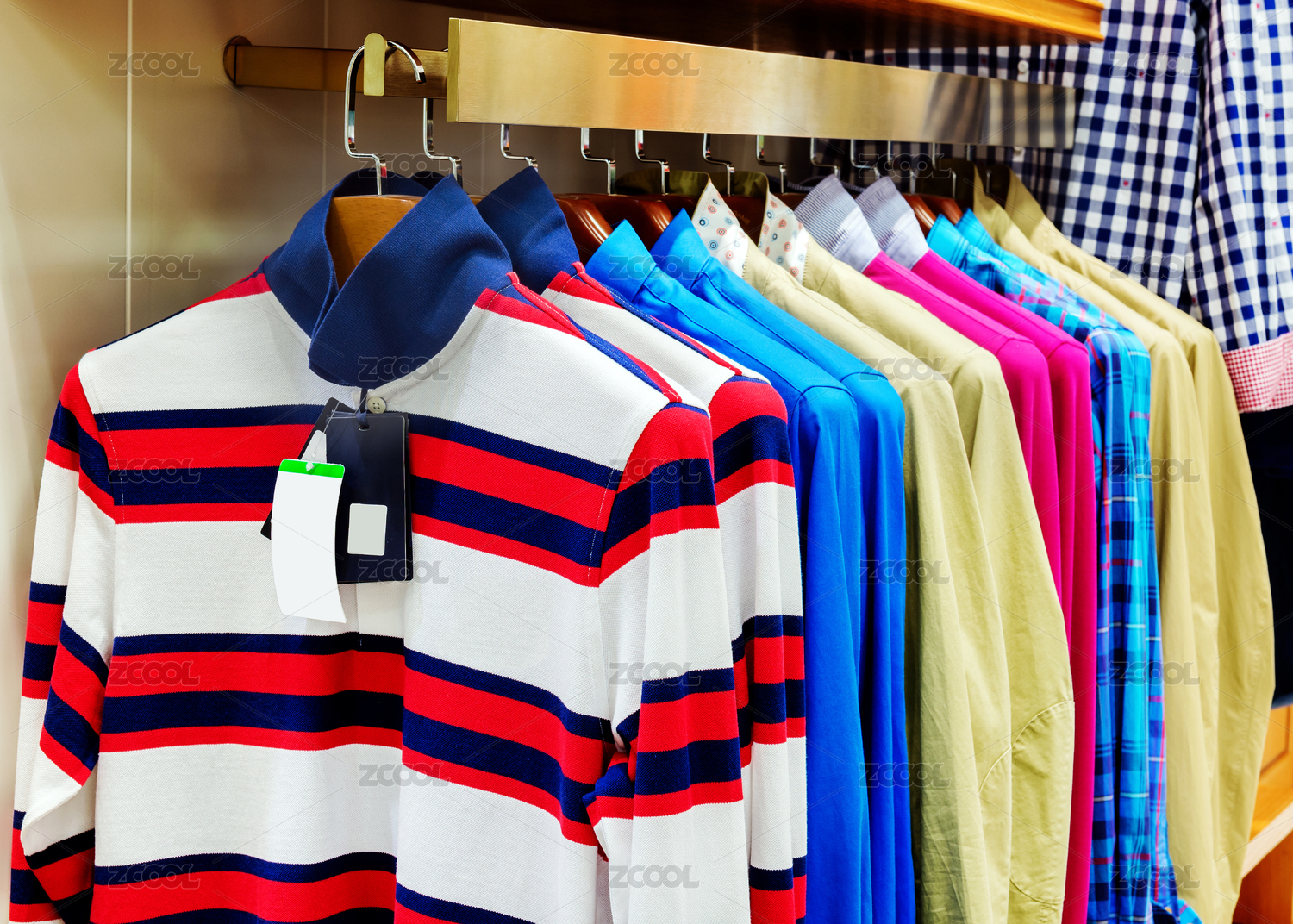 商场服装展示 西服长裤衬衫