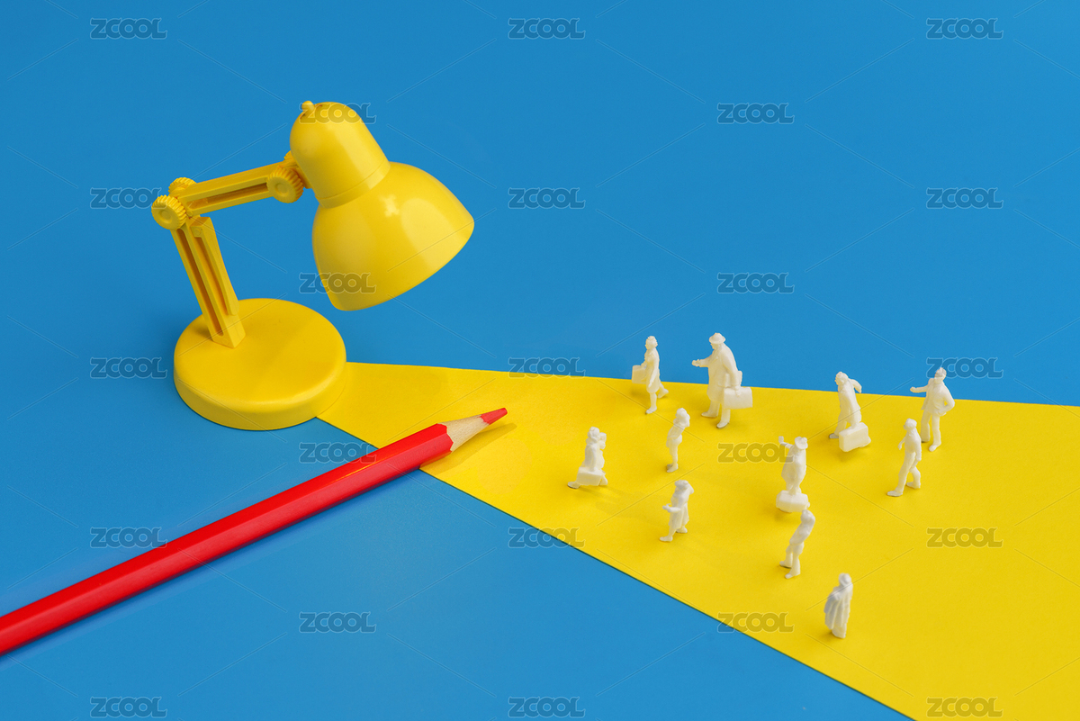 藍色背景下臺燈鉛筆和面試人群微縮創(chuàng)意圖（主預(yù)覽-5289493） - 未分類 - 站酷設(shè)計師白乃原創(chuàng)素材 - 站酷ZCOOL