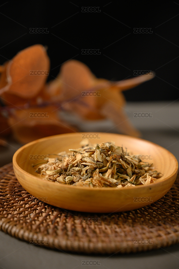 桌面上的盤子里的干爽的干槐花（主預(yù)覽-8360779） - 未分類 - 站酷設(shè)計師我是小助理原創(chuàng)素材 - 站酷ZCOOL