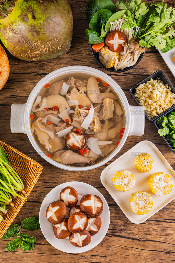 桌子上裝在陶鍋里的椰子雞火鍋和食材俯拍（主預(yù)覽-7934526） - 未分類 - 站酷設(shè)計師丫姐原創(chuàng)素材 - 站酷ZCOOL