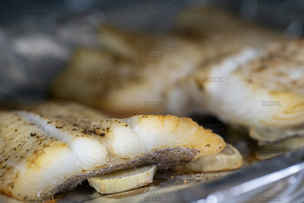 烤箱里鋁箔紙上焦香的比目魚塊（主預覽-4283527） - 未分類 - 站酷設計師WangXinyanNG原創(chuàng)素材 - 站酷ZCOOL