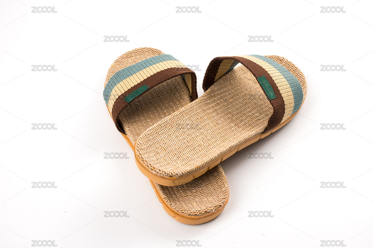 放在白色背景上的一双男拖鞋（主预览-8718604） - 未分类 - 站酷设计师铁棍山药芝麻片原创素材 - 站酷ZCOOL