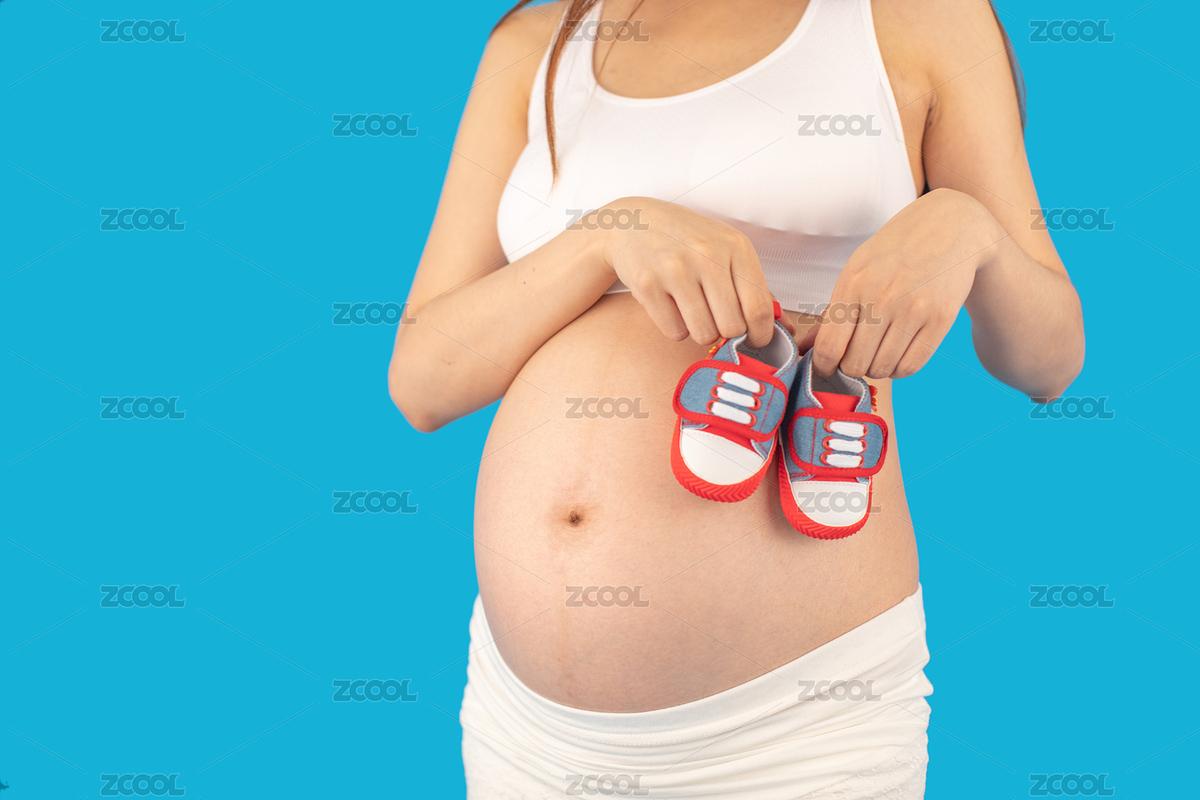 亞洲中國(guó)孕婦在單色背景前的特寫（主預(yù)覽-8288122） - 未分類 - 站酷設(shè)計(jì)師火鍋肥牛面原創(chuàng)素材 - 站酷ZCOOL