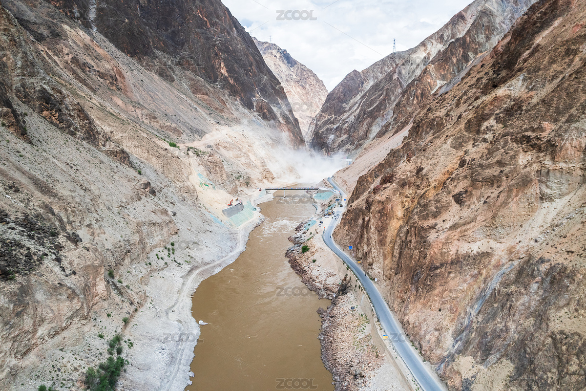 中國西藏G318公路怒江大峽谷航拍自然（主預(yù)覽-8367462） - 未分類 - 站酷設(shè)計師陳小羊Timeline原創(chuàng)素材 - 站酷ZCOOL