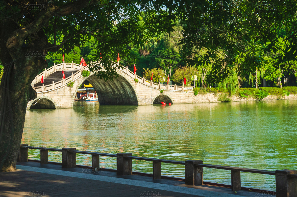 福州西湖公園湖邊石橋與游船景致（主預(yù)覽-12545936） - 未分類 - 站酷設(shè)計師云海路漫漫原創(chuàng)素材 - 站酷ZCOOL